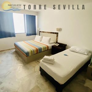 Habitación Estándar con 2 Camas Individuales